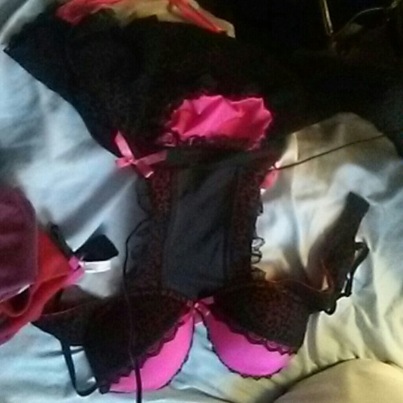 Nothing - Picture 2 of 2